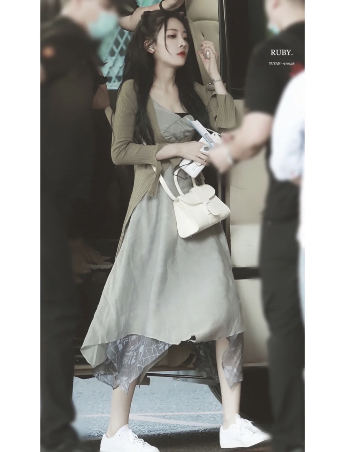 델보 브리앙 MM 박스백 스몰